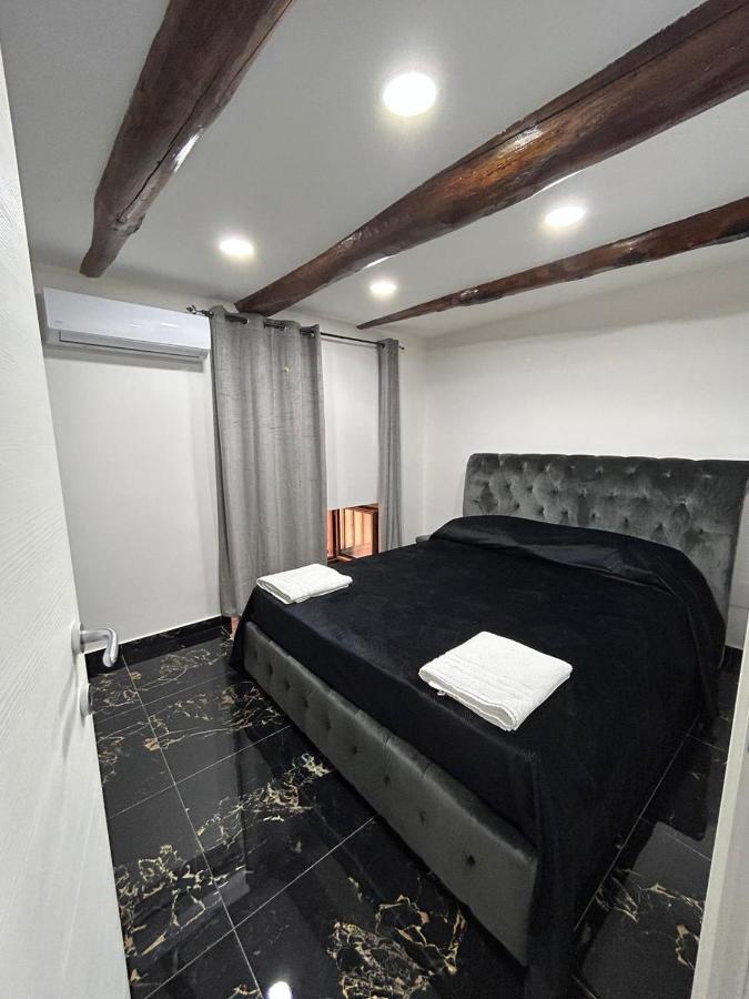 Giovanni Luxury Suites 나폴리 외부 사진