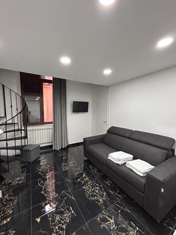 Giovanni Luxury Suites 나폴리 외부 사진