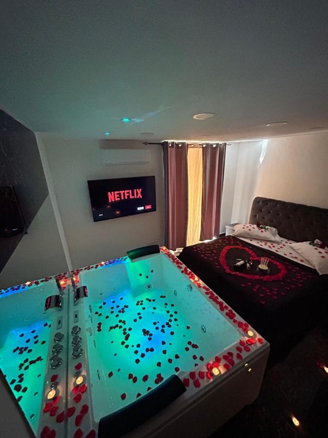 Giovanni Luxury Suites 나폴리 외부 사진