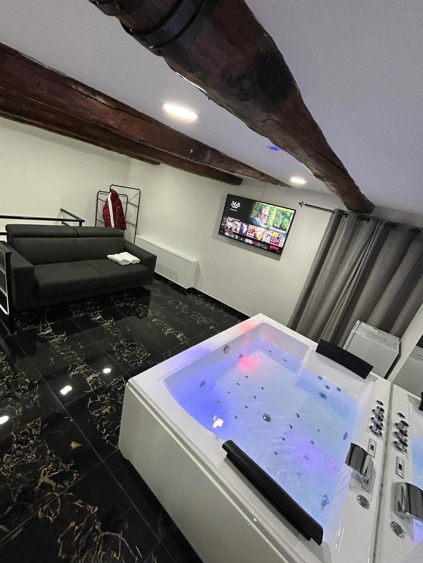 Giovanni Luxury Suites 나폴리 외부 사진