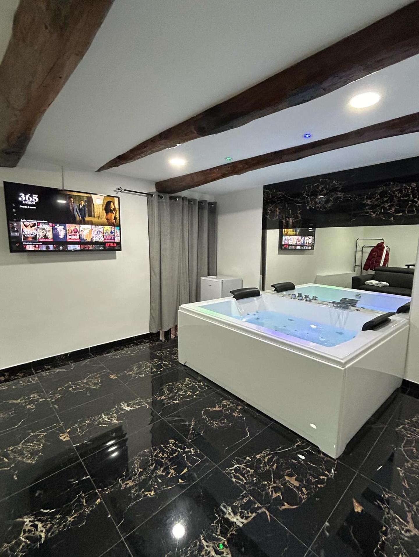 Giovanni Luxury Suites 나폴리 외부 사진